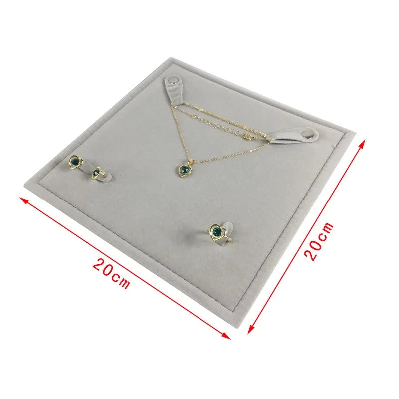 QUEEN'S JEWELLERY SETS TRAVEL POUCH