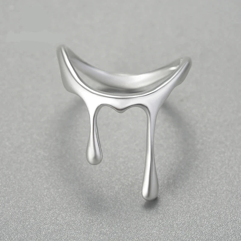 CROWN'S GOLD DROP RING