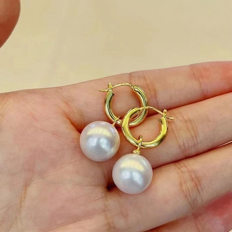 TIMELESS ELEGANCE PEARL HOOP EARRINGS
