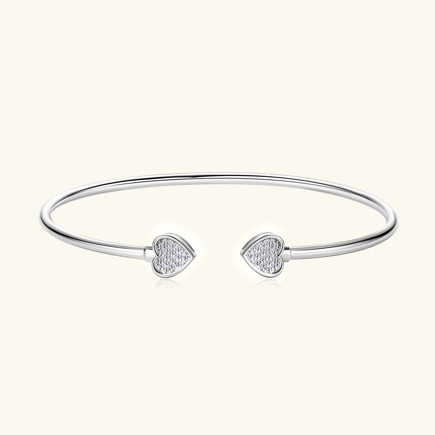 HEARTFELT ELEGANCE BANGLE