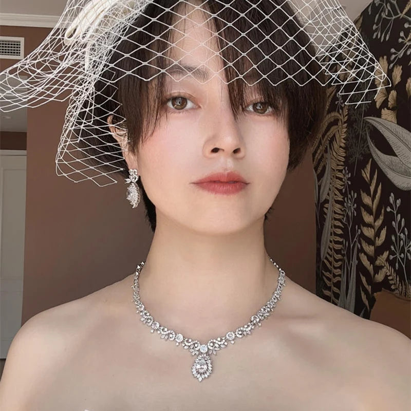 VINTAGE ELEGANCE