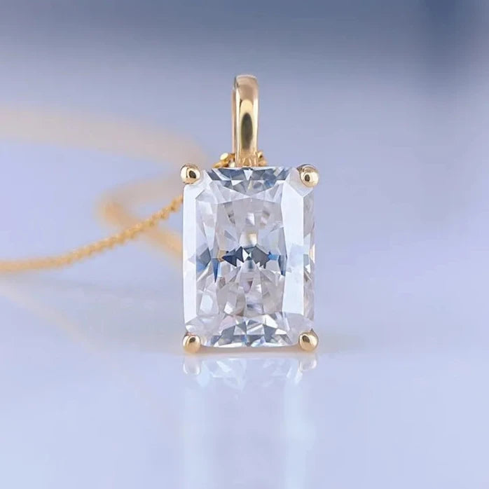 OPULENT RADIANT PENDANT