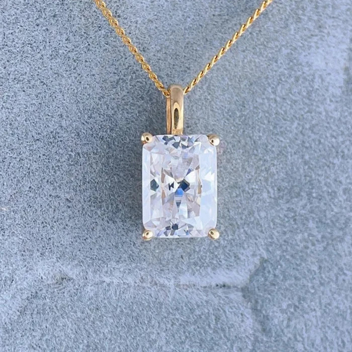 OPULENT RADIANT PENDANT