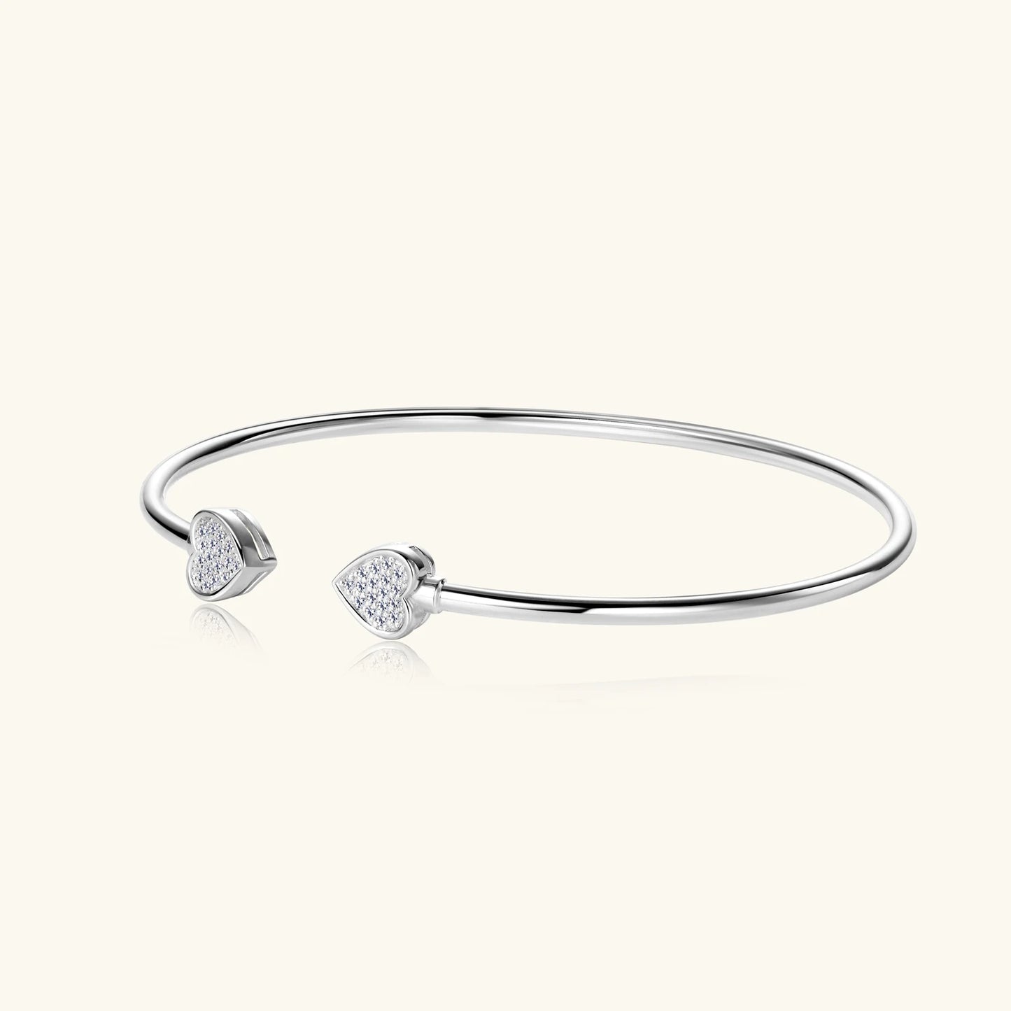 HEARTFELT ELEGANCE BANGLE