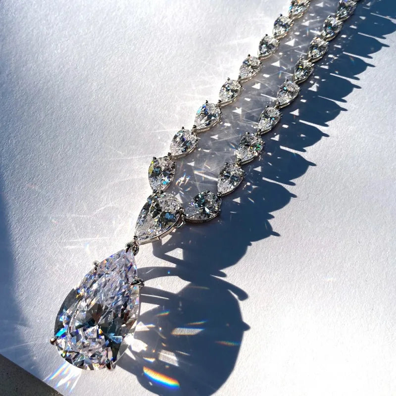 JASMINE STATEMENT NECKLACE