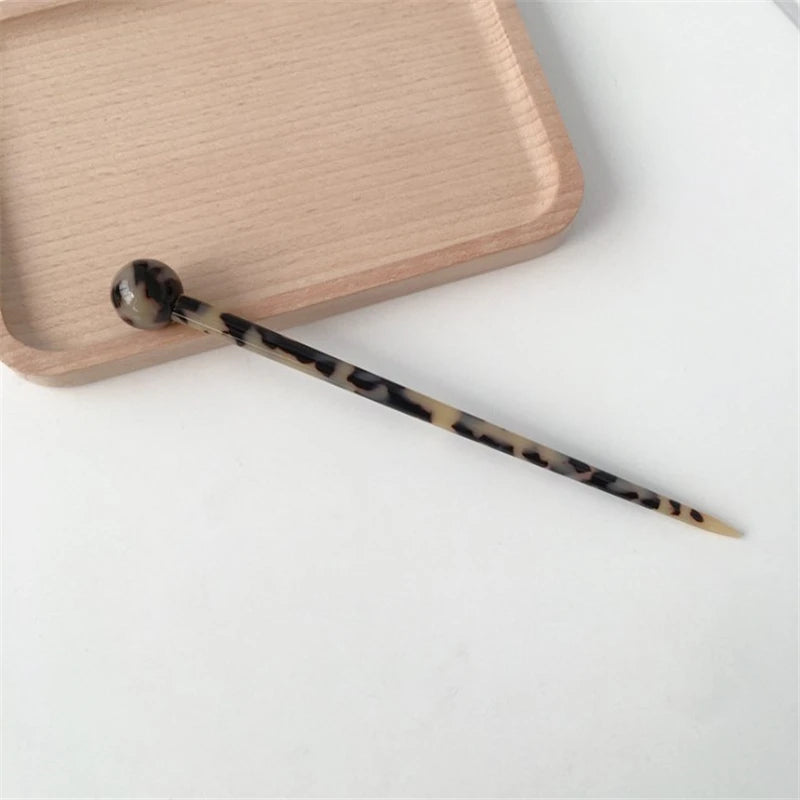PRINCESS HAIR PIN