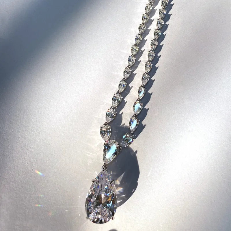 JASMINE STATEMENT NECKLACE