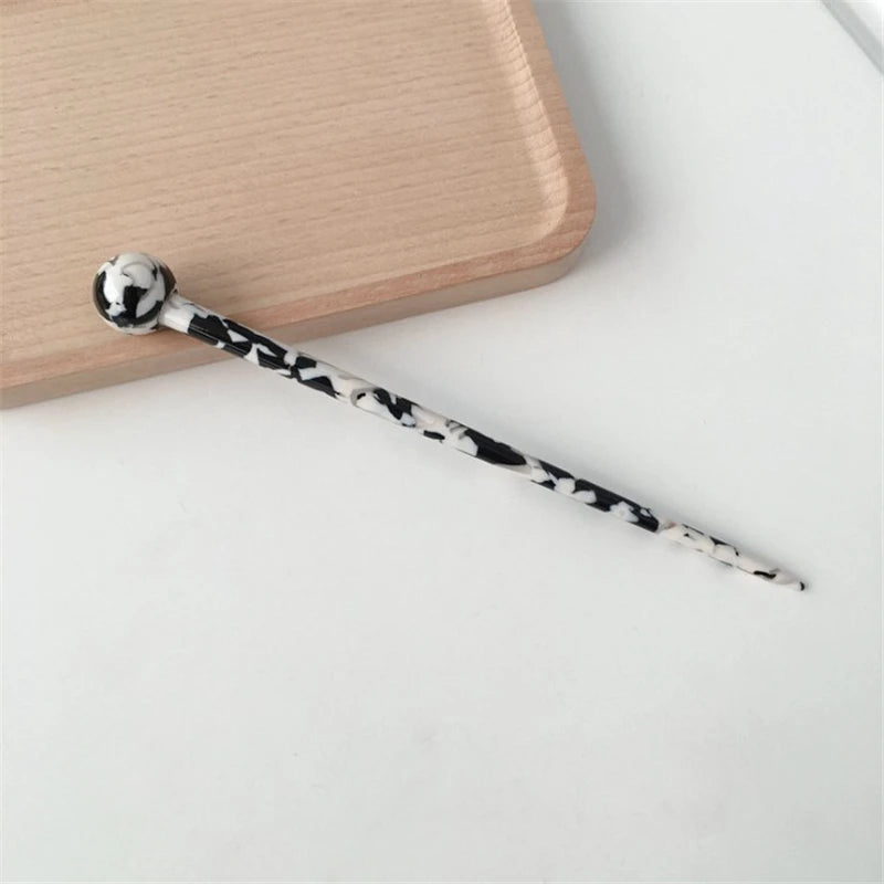 PRINCESS HAIR PIN