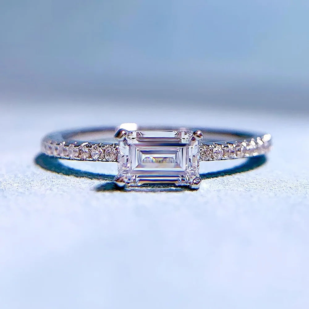 REGALIA EMERALD RING