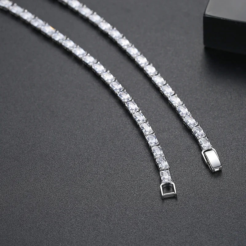 RICHIE LARIAT NECKLACE