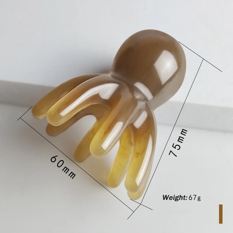 QUEEN’S RITUAL HAIR MASSAGE COMB