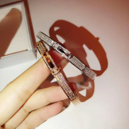 Sterling Silver Pavé Zircon Bangle