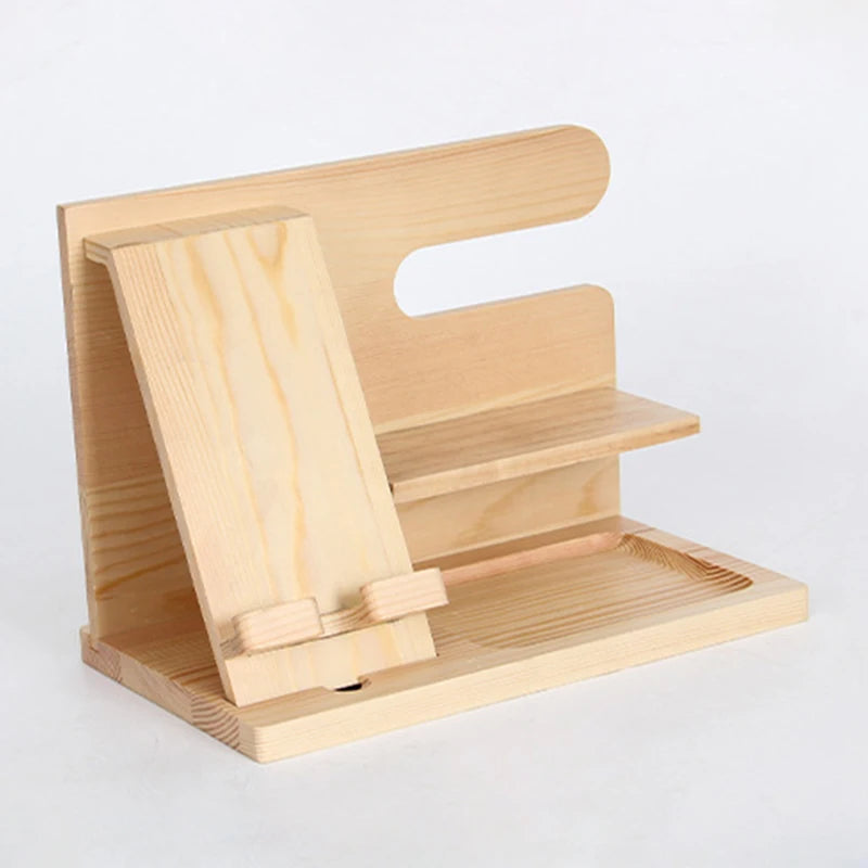 THE KING'S WOODEN VALET STATION