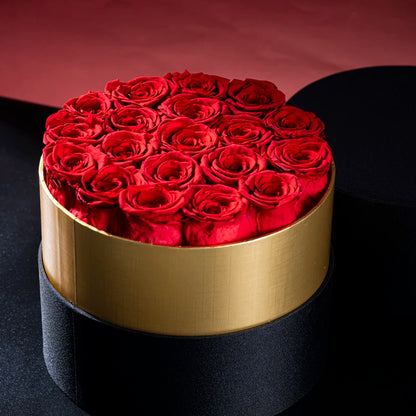 FEROYAL Imperial Minimalism - Eternal Roses Box – Red Roses detail view