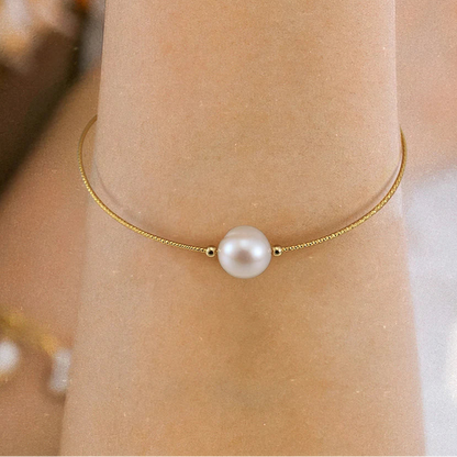 THE PRINCESS PEARL BRACELET