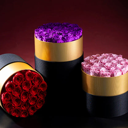FEROYAL Imperial Minimalism - Eternal Roses Box – Purple Roses detail view