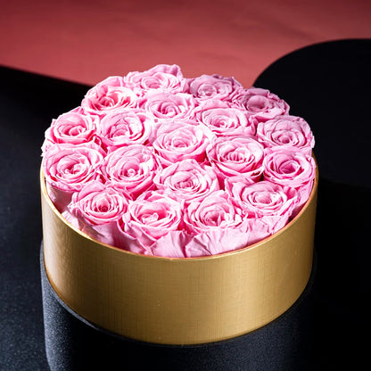 FEROYAL Imperial Minimalism - Eternal Roses Box – Pink Roses detail view