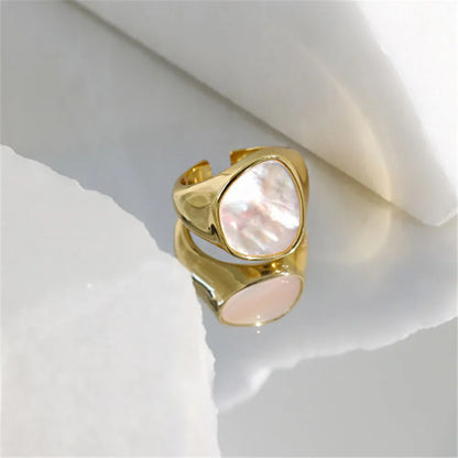 Glamour Ring