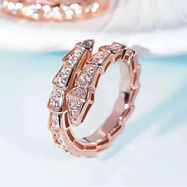 CLEOPATRA SERPENT RING