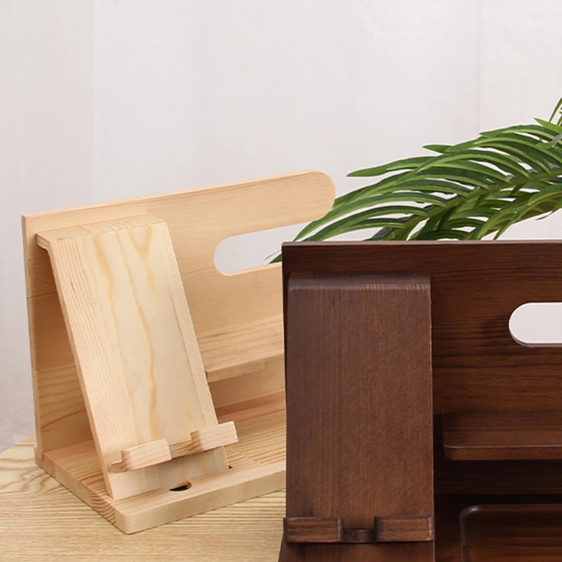 THE KING'S WOODEN VALET STATION