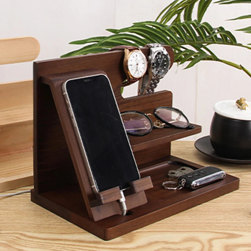 THE KING'S WOODEN VALET STATION