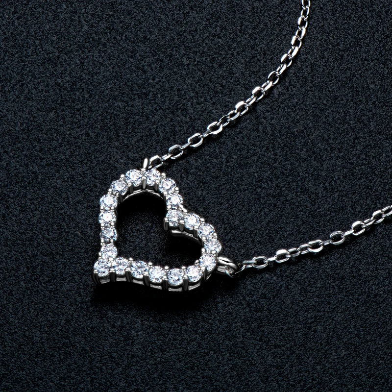 AMOUR ROYALE NECKLACE