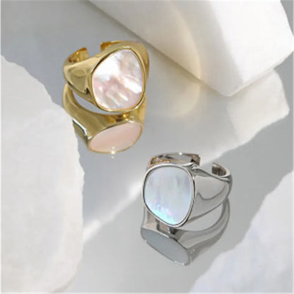 Glamour Ring