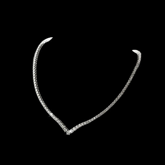 JASMIN V-SHAPED TENNIS NECKLACE