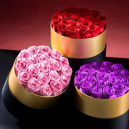 FEROYAL Imperial Minimalism - Eternal Roses Box – Pink Roses detail view