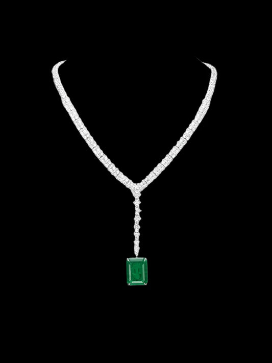 EMERALD MAJESTY NECKLACE