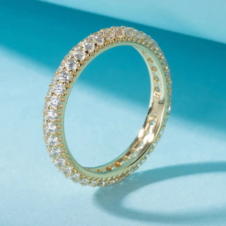 REGAL DAINTY PAVÉ RING