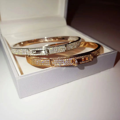 Sterling Silver Pavé Zircon Bangle