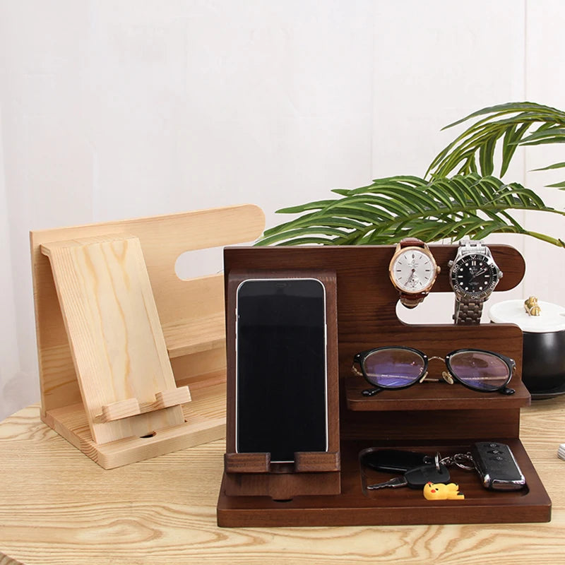THE KING'S WOODEN VALET STATION