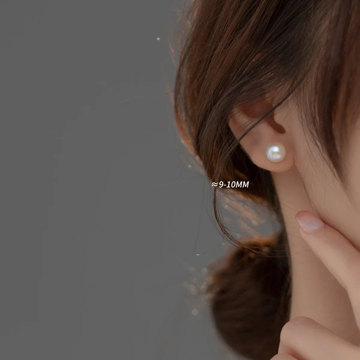 SIGNATURE ROYAL PEARL STUDS