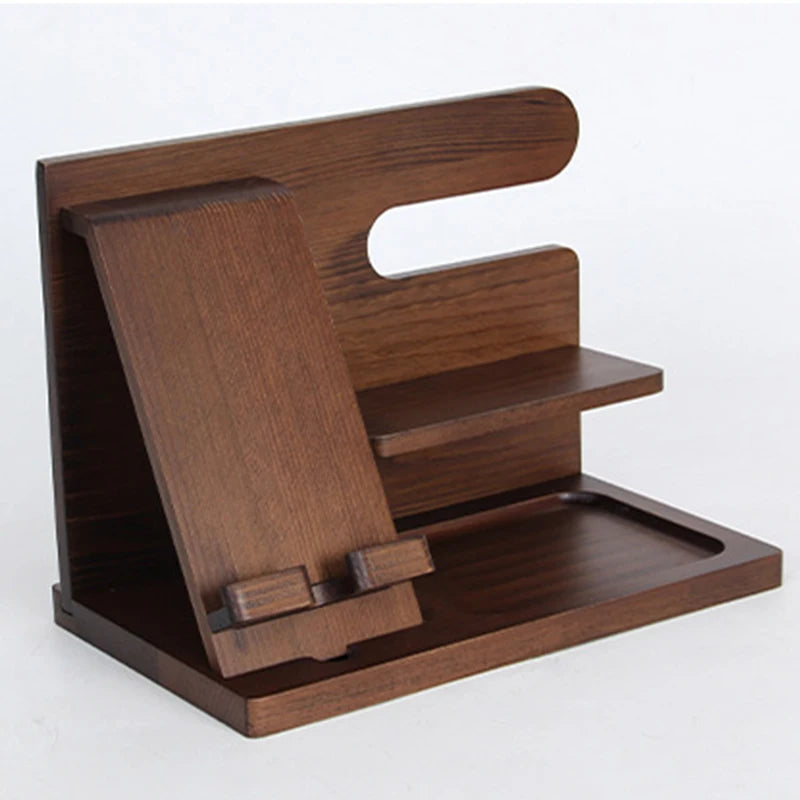 THE KING'S WOODEN VALET STATION